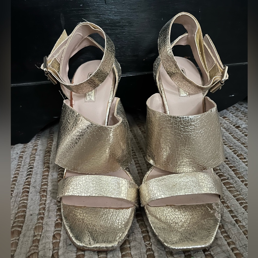 Topshop gold block heels SIZE 7.5